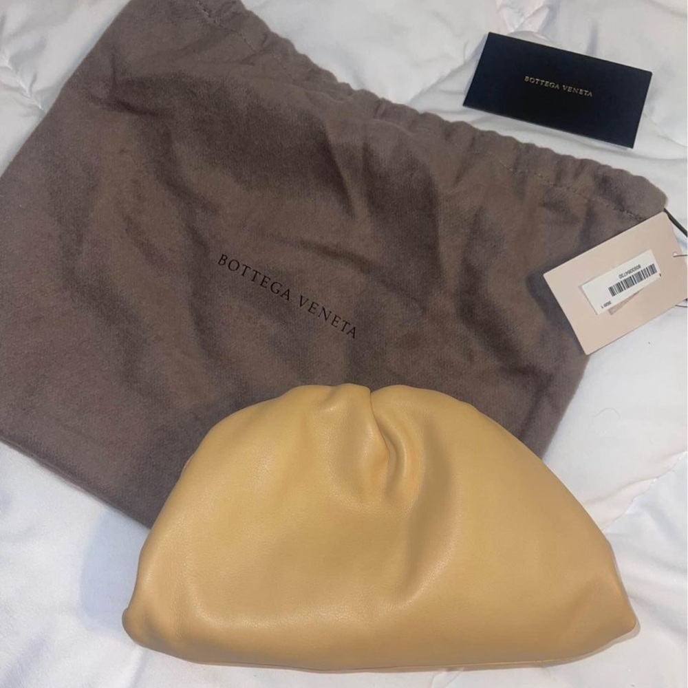 BOTTEGA VENETA MINI POUCH